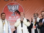 Modi wave still strong in Gujarat, uproots Congress in Himachal