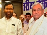 There is always risk in sailing on two boats, join â€˜NDA ship,â€™ Paswan tells Nitish