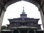 Fire damages historic shrine in Srinagar