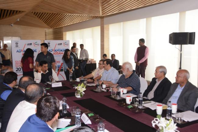 Sonowal interacts with film industry captains and top industry leaders in Mumbai