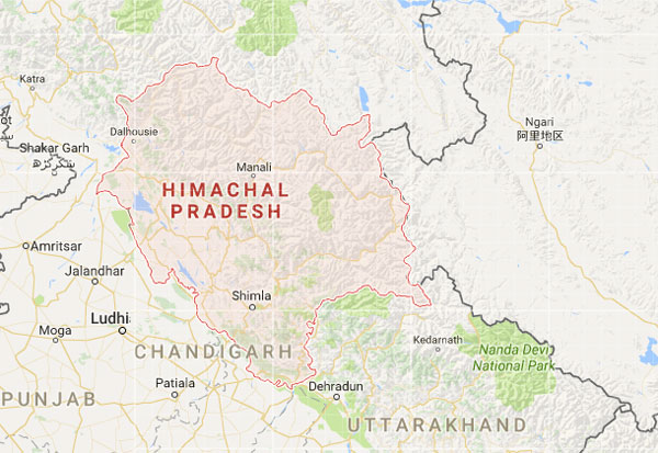  Himachal Pradesh : Shimla, Manali,Dalhousie cut-off by season's first snowfall