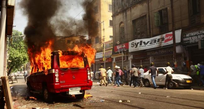 Kolkata turns into battleground as BJP clashes with police in march to Lalbazar