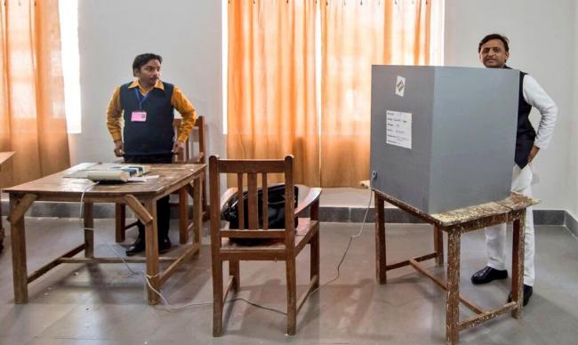 UP poll: 24.19 pct voters' turnout recorded till 11 AM, Akhilesh casts vote 