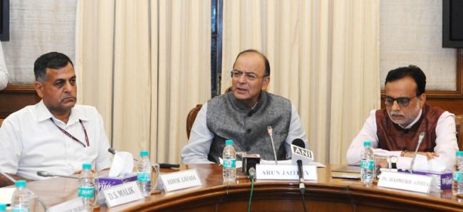 We hold Manmohan Singh in high esteem : Jaitley ; Don't believe to demean PM's post : Azad