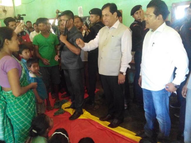 Sonowal visits flood-affected Majuli, assures to provide all possible help