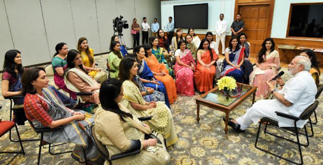  Delegation from Young FICCI Ladies Organisation calls on PM Modi