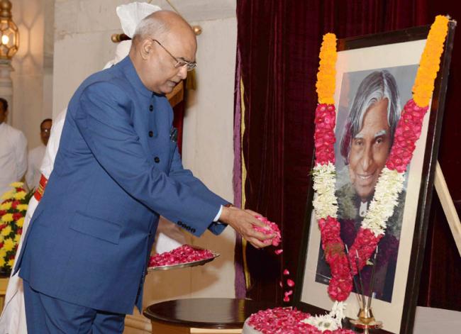 APJ Abdul Kalam was one of Indiaâ€™s greatest visionaries: President