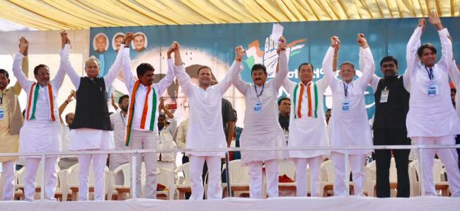 Rahul Gandhi addresses OBC rally at Gandhinagar, takes on Modi on his own turf