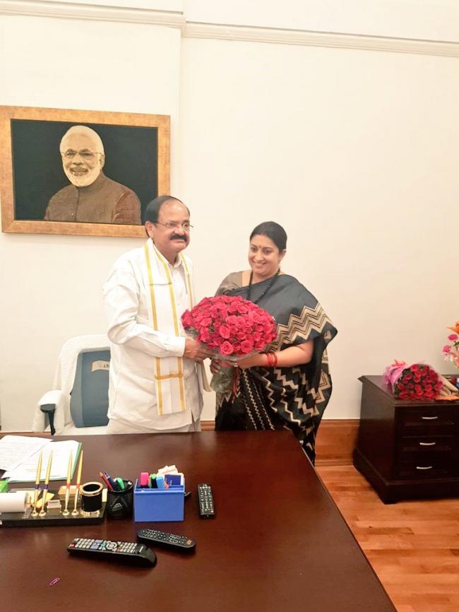 M Venkaiah Naidu wishes Smriti Irani as she takes over additional charge of Ministry of Information and Broadcasting