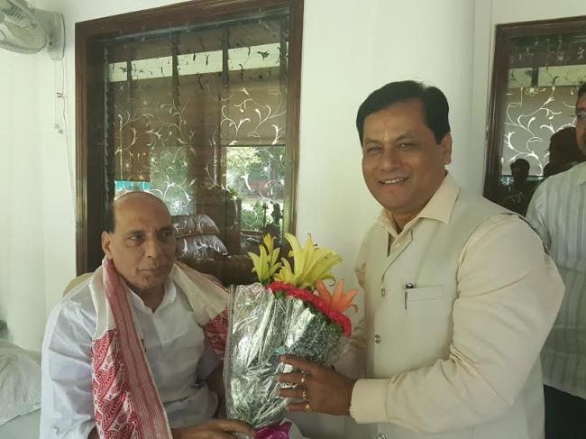 Assam CM calls on Rajnath Singh and discusses various issues 