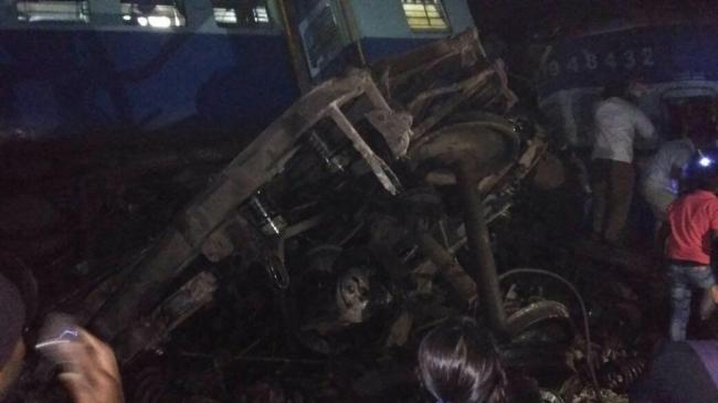 36 killed in Andhra Pradesh train derailment