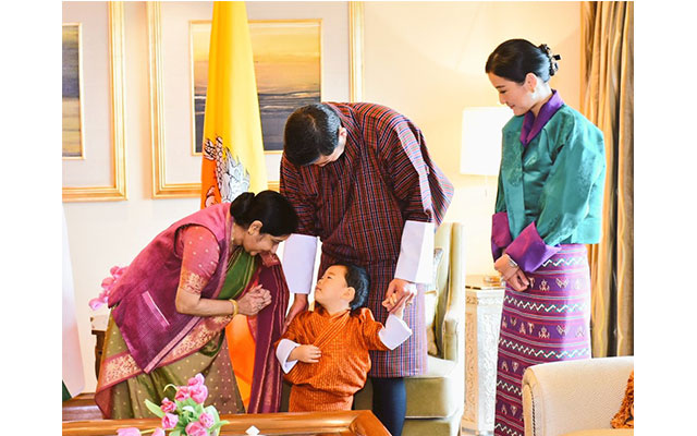Sushma Swaraj calls on King of Bhutan
