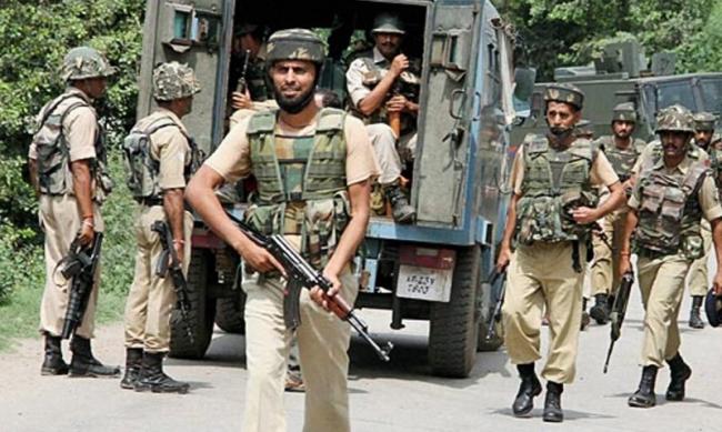 Kashmir: BSF camp in Srinagar attacked, one militant killed