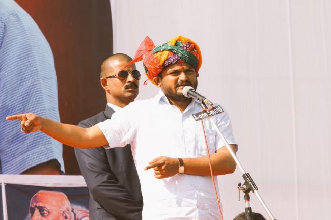 Hardik Patel casts vote in phase two of Gujarat poll