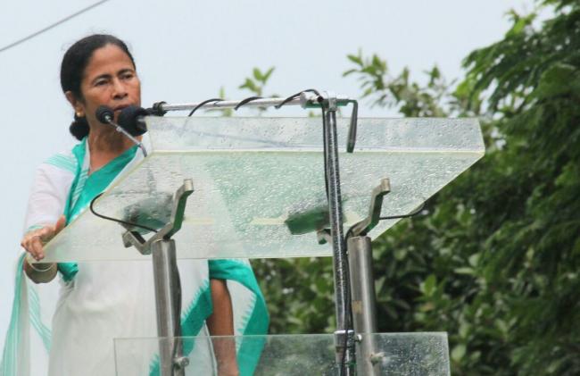 Mamata Banerjee attacks Centre over Panchkula violence 