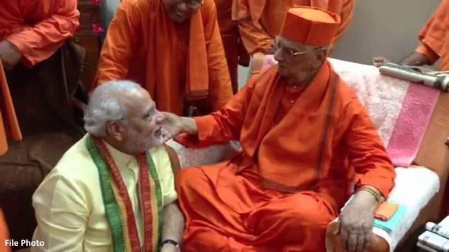 Swami Atmasthananda passes away, Narendra Modi,Mamata Banerjee condole