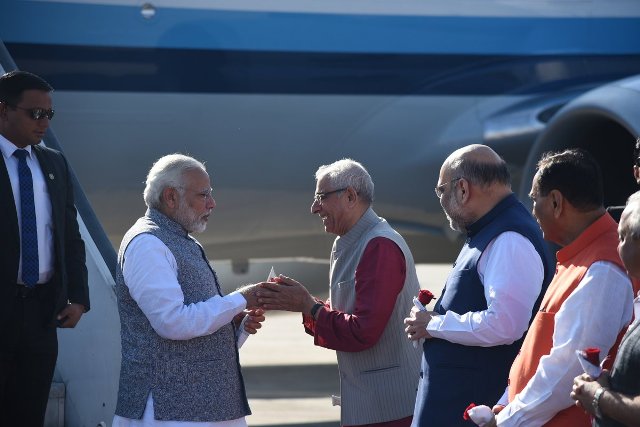 PM Modi in Gujarat with Amit Shah for swearing-in of Rupani and ministers