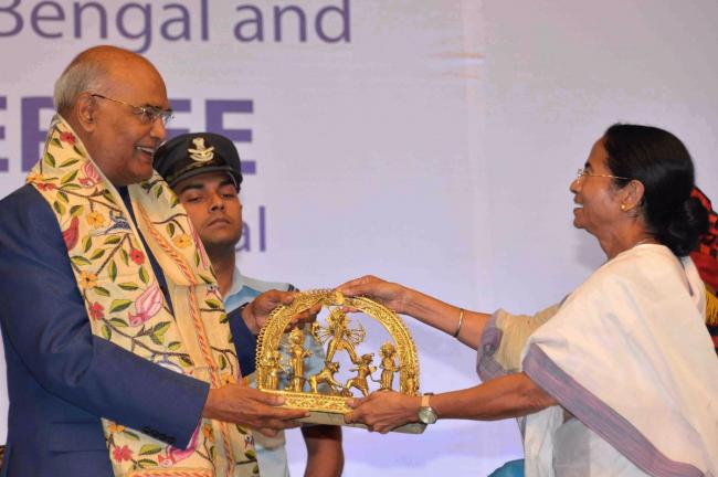 Bengal was one of the leaders of our freedom movement, it must lead the effort for a better India by 2022, says President at the civic reception in Kolkata 