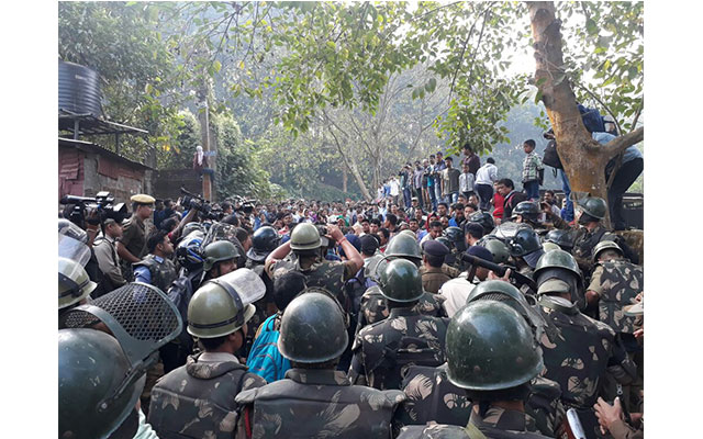 8 protesters injured during clash over eviction drives in Amchang wildlife sanctuary