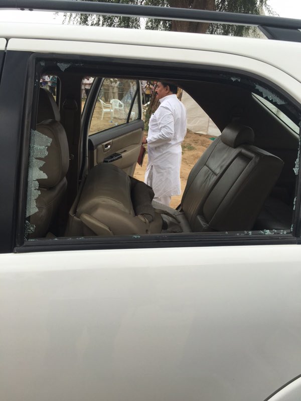 Rahul Gandhi's car attacked by BJP supporters, alleges Congress