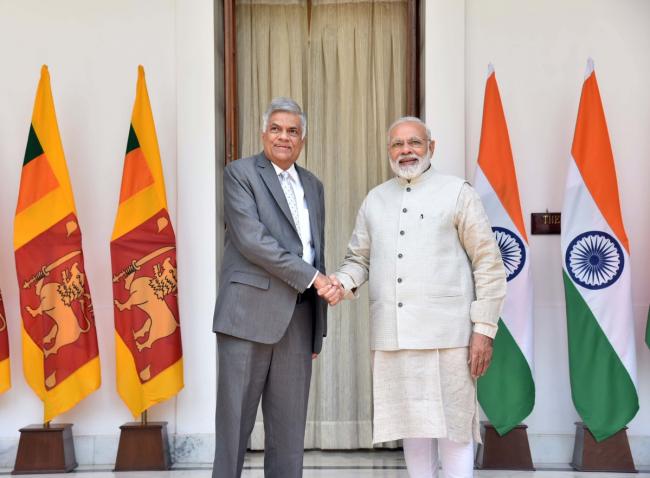 PM Modi meets Sri Lankan PM 