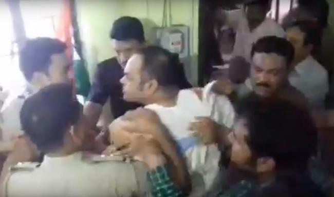 West Bengal: 6 injured in TMC-Congress clash in Murshidabad