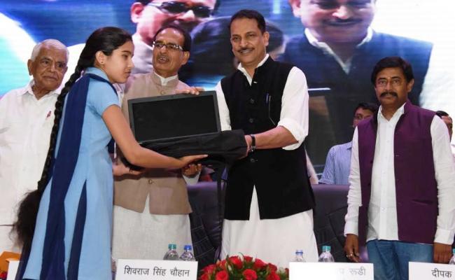Madhya Pradesh will soon get world class ITIs: Rajiv Pratap Rudy