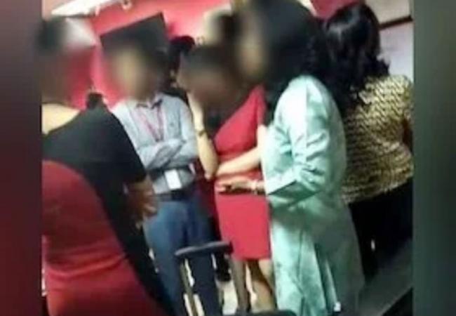 SpiceJet crew alleges frisking by airline