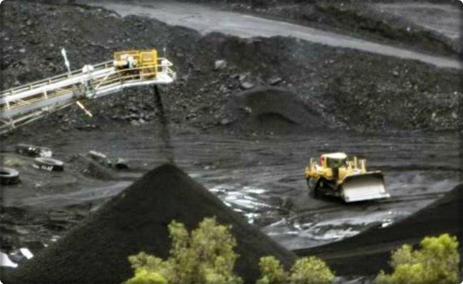 Meghalaya : 13 labourers feared dead in illegal coal mine flood