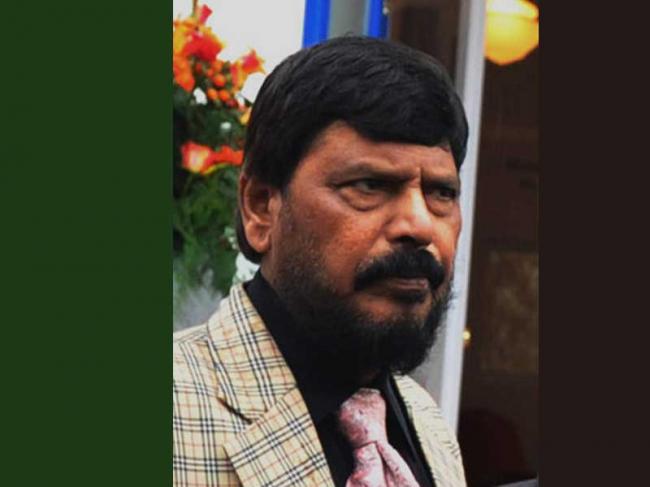Rs. 15 lakhs in each account will happen: Ramdas Athawale