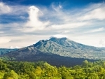 Mount Agung in Bali active again, airports shut