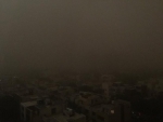 Dust storm hits New Delhi, disrupts normal life