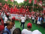 Farmers rally on second day, heads towards Azad Maidan