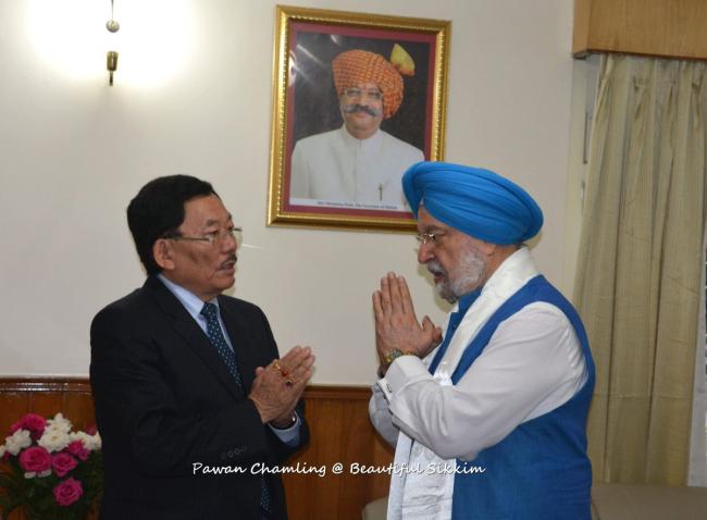 Prime Minister Narendra Modi wishes Sikkim CM Pawan Chamling on birthday