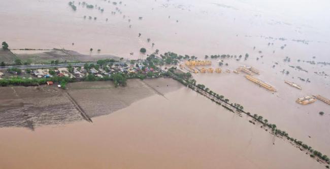 Modi speaks to CM HD Kumaraswamy over Karnataka floods, assures support 