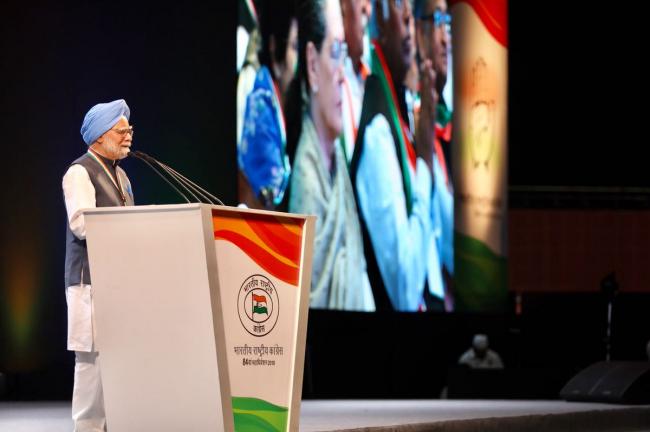 Narendra Modi made tall promises: Manmohan Singh attacks