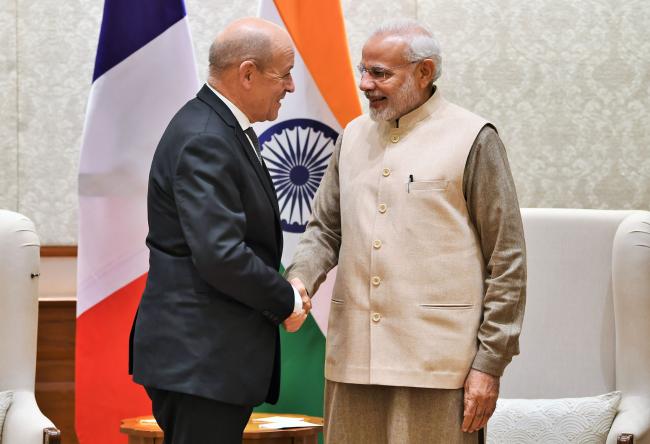 French Minister for Europe and Foreign Affairs calls on PM Modi