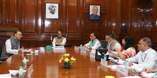 Union Home Minister chairs High Level Committee meeting for Central assistance to states of Uttar Pradesh and Maharashtra 