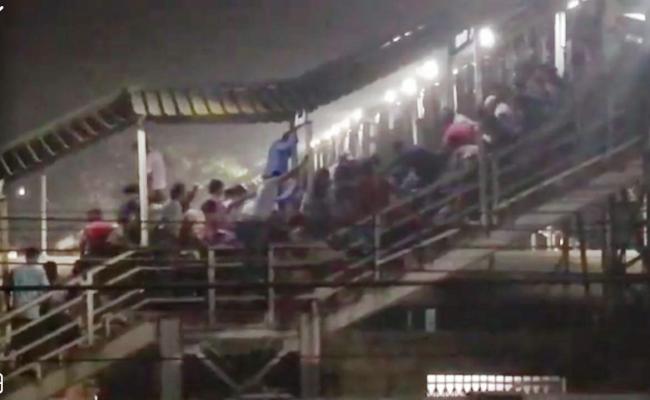 Kolkata: At least two killed, 14 hurt in stampede-like situation at Santragachi rly station