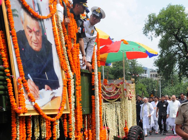 India bids adieu to Bharat Ratna Atal Bihari Vajpayee