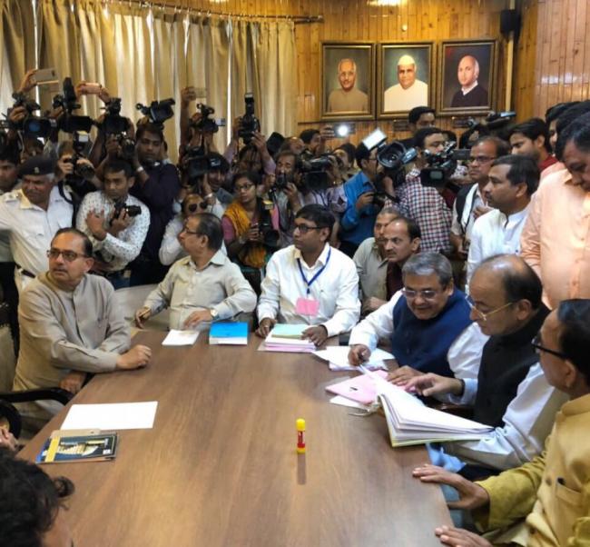 Arun Jaitley files nomination for RS poll