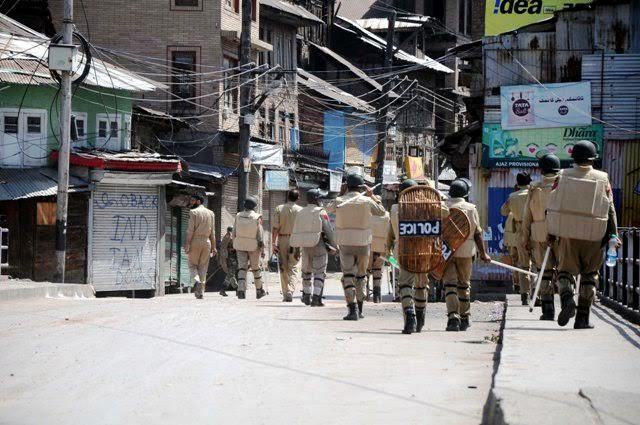Terrorists abduct family members of five policemen in Jammu and Kashmir