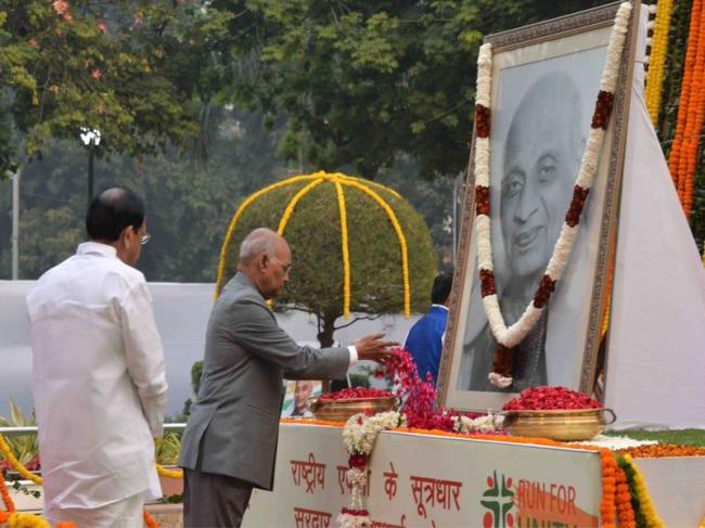 President pays floral tributes to Sardar Vallabhbhai Patel on birth anniversary