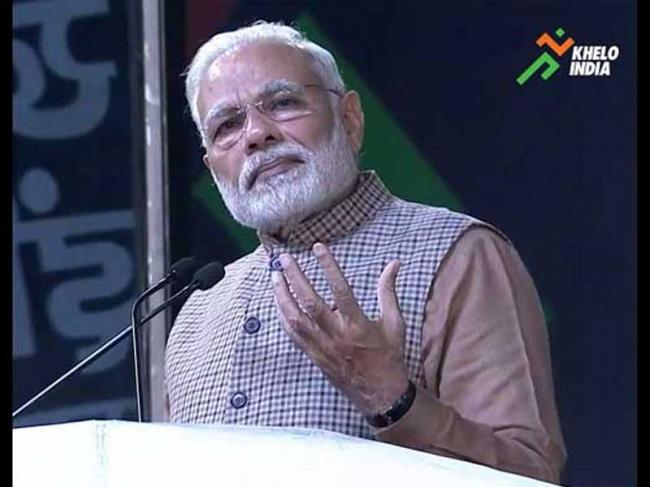 Narendra Modi arrives in Chennai, inaugurates Amma Two-Wheeler Scheme