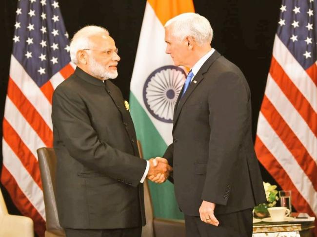 PM Modi holds meeting with US VP Machael Pence in Singapore