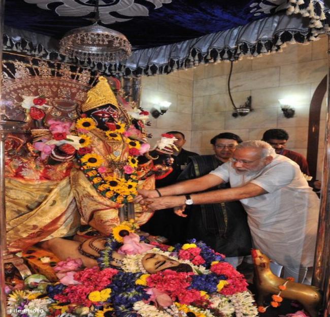 PM Modi greets people on occasion of Durga Ashtami