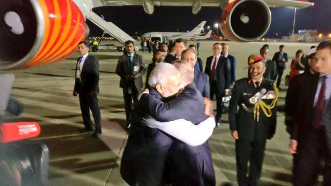PM Modi leaves for India after holding informal meeting with Vladimir Putin in Russia