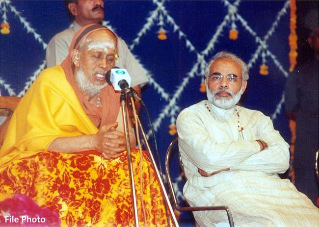 PM Modi mourns death of Kanchi Shankaracharya Jayendra Saraswathi