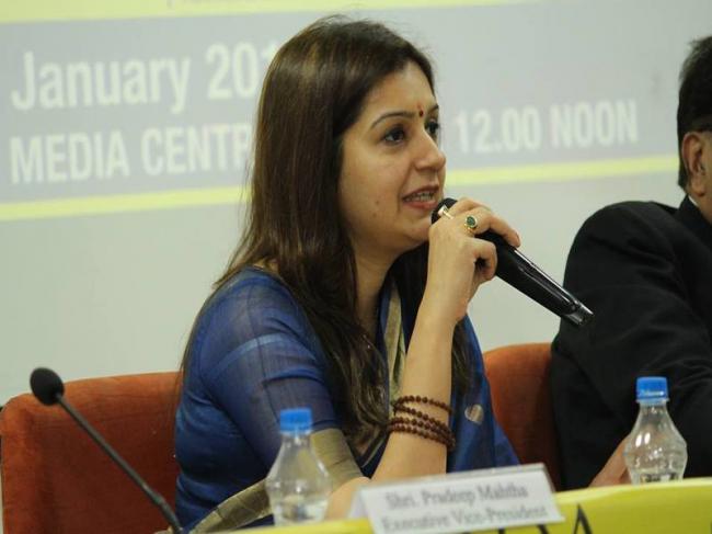 Priyanka Chaturvedi's daughter abused on Twitter; leader files police complaint