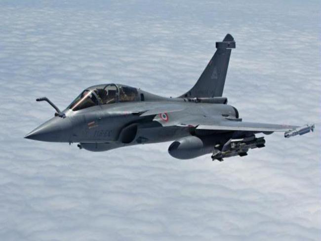 Supreme Court asks government to provide Rafale pricing in sealed cover